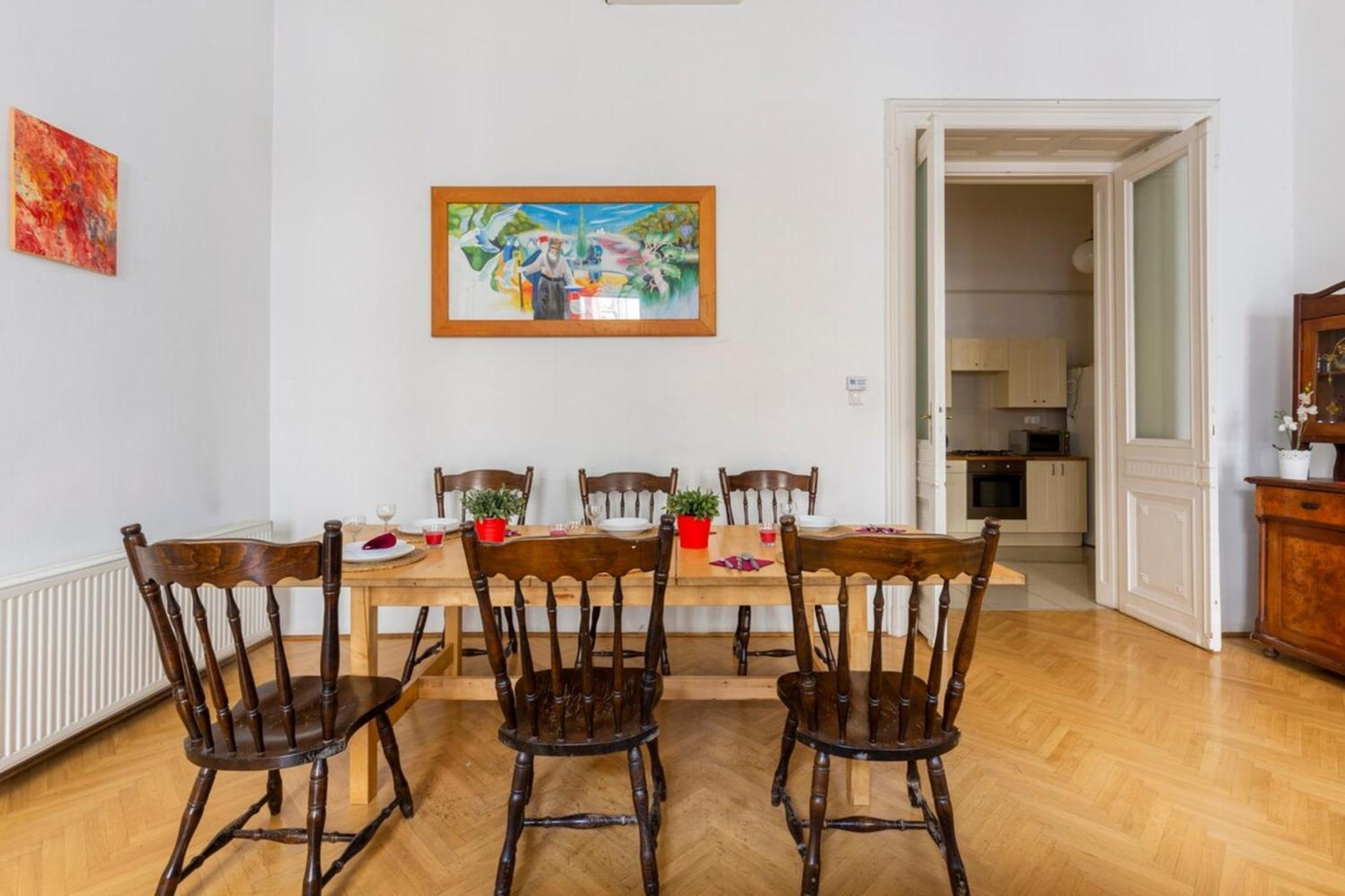 Bourgeois Elegance In The Heart Of Budapest Exterior foto